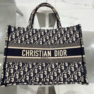 Dior MEDIUM DIOR BOOK TOTE